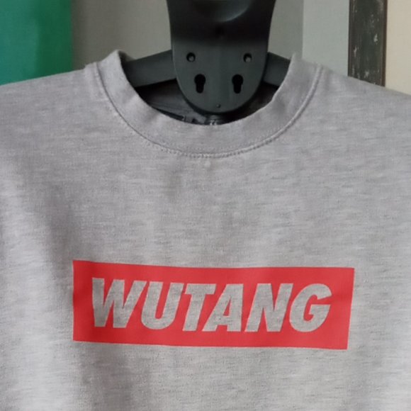 Wutang grey crewneck sweatshirt size Medium - Picture 7 of 7